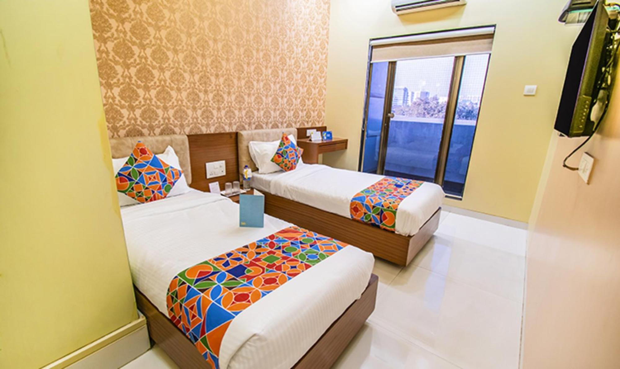 Fabhotel Seven Hills - Nr Mumbai International Airport エクステリア 写真
