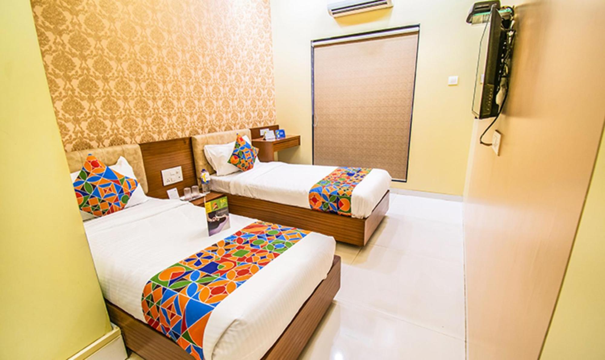 Fabhotel Seven Hills - Nr Mumbai International Airport エクステリア 写真